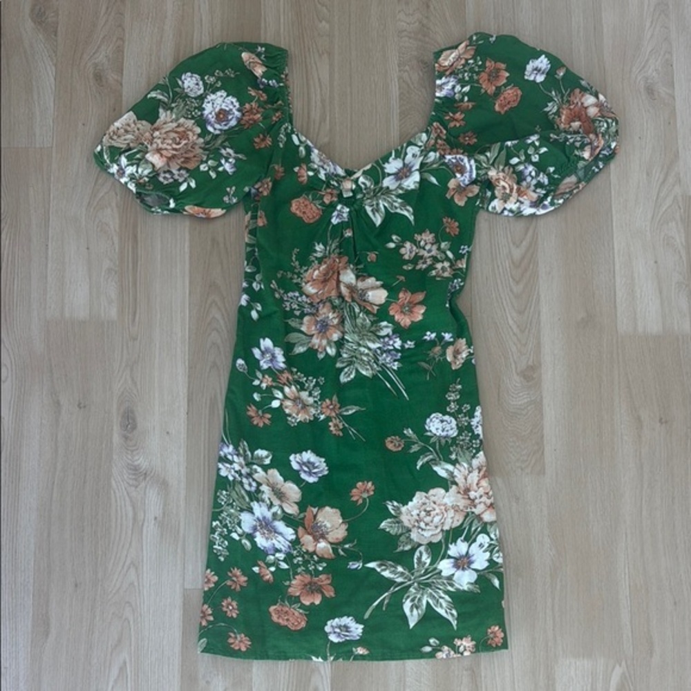 Green Floral Puff-Sleeve Mini Dress